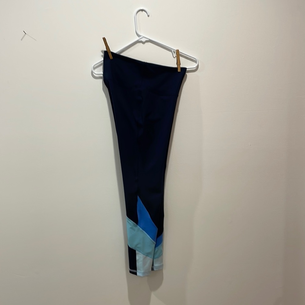 Old Navy Navy Workout Leggings size M
